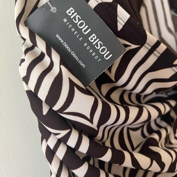 Bisou bisou brown and cream patterned halter dress with ruched sides - Picture 8 of 10